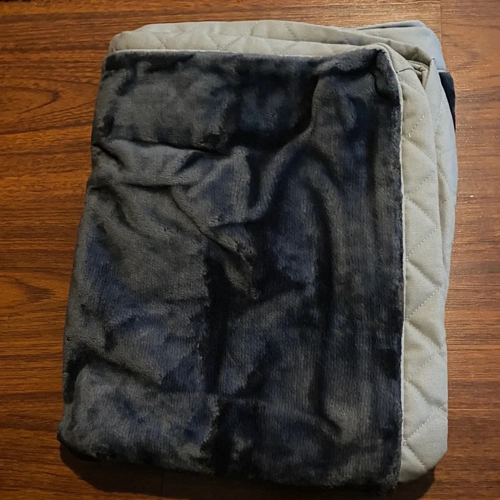 The Company Store Plush Gray Pet Bed Cover